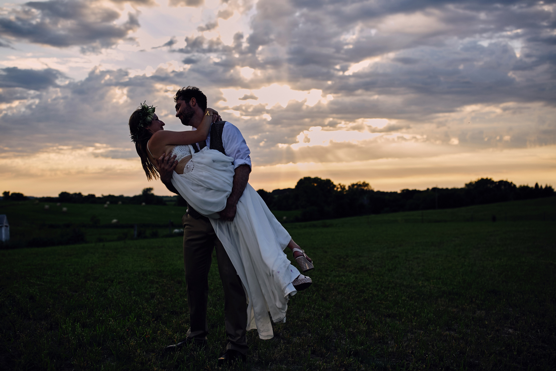 MN Barn Wedding Cordelia Haugen Photographer